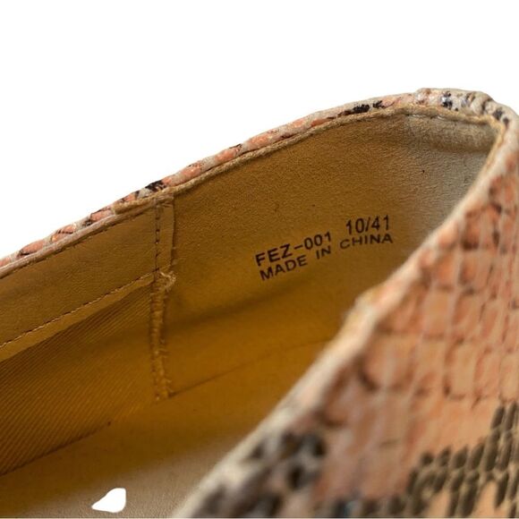 CL by Laundry Faux Snake Skin Pointed Toe Loafers in Ladies 10 - Picture 6 of 7